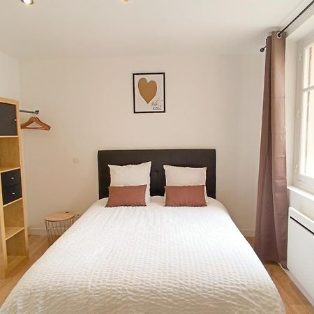 Foucault - Appartements - Au Coeur De Lurdy Exteriér fotografie