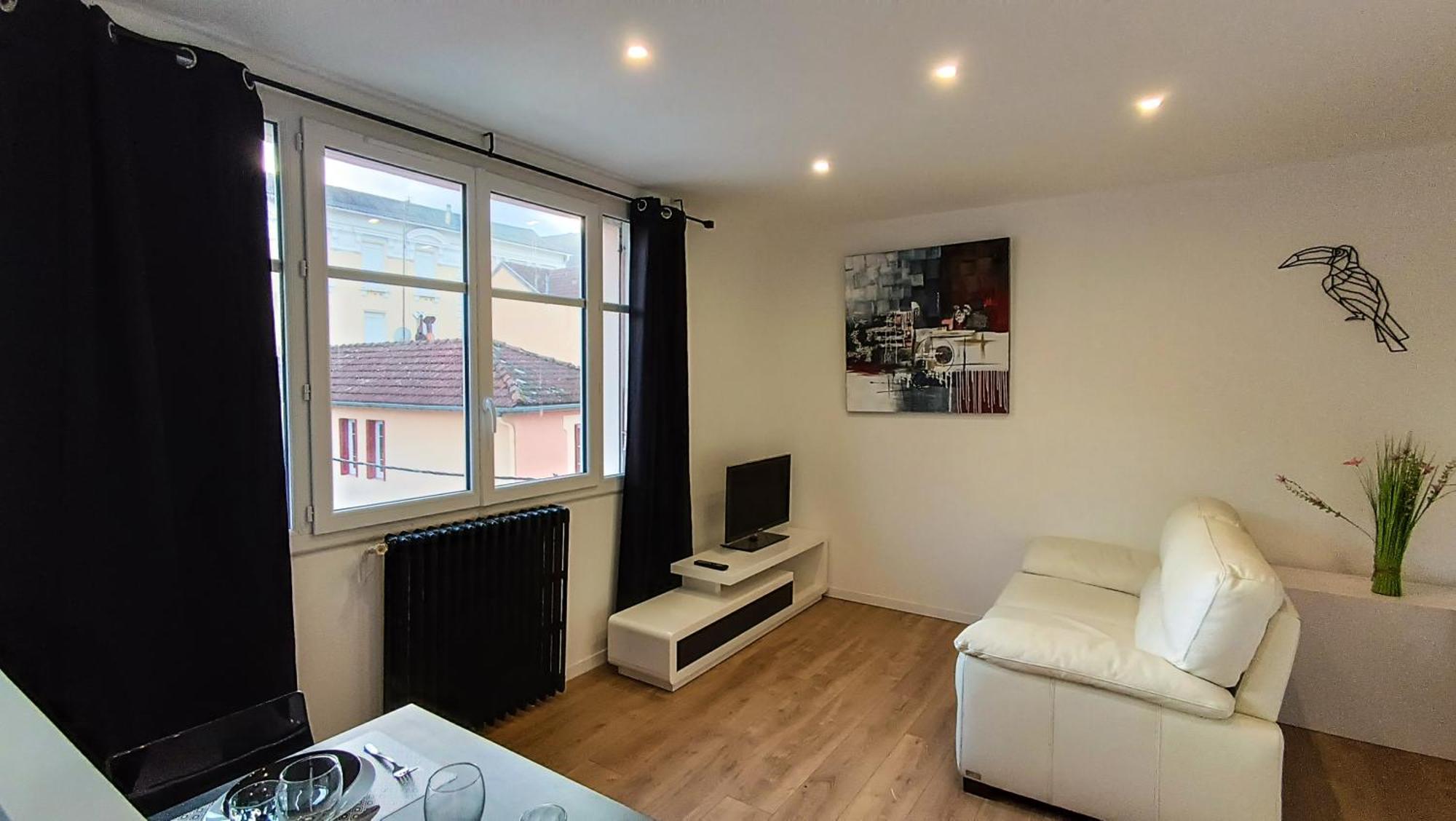 Foucault - Appartements - Au Coeur De Lurdy Exteriér fotografie