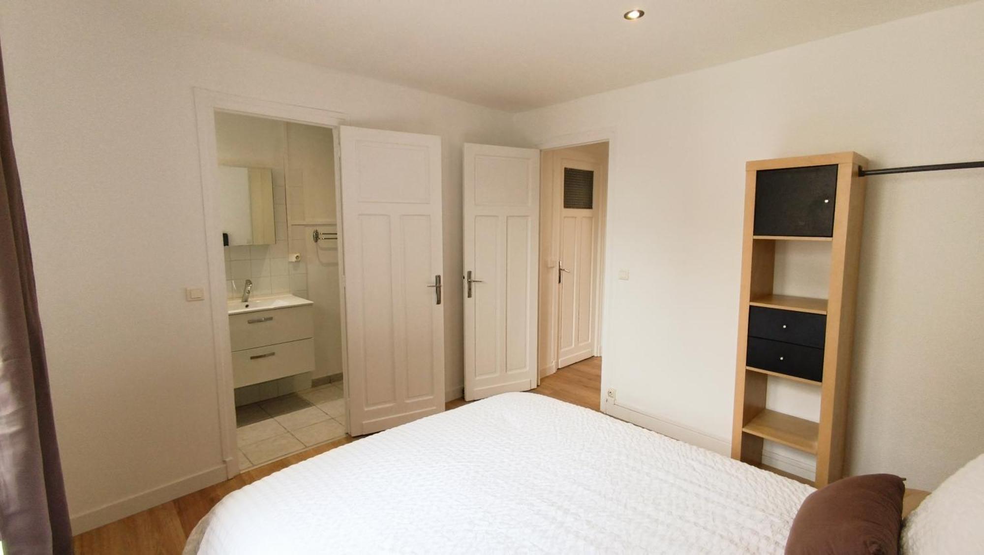 Foucault - Appartements - Au Coeur De Lurdy Exteriér fotografie